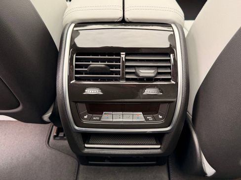 New 2026 BMW X5 xDrive50e w/ M Sport Package AWD/4WD image 16