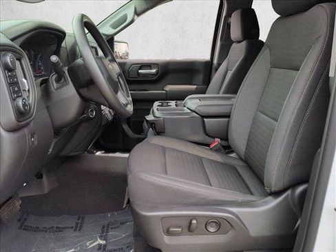 Certified 2023 Chevrolet Silverado 1500 Custom AWD/4WD image 15