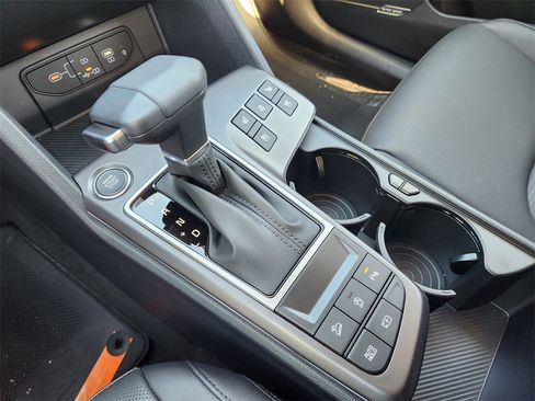New 2026 Kia Sportage SX image 15