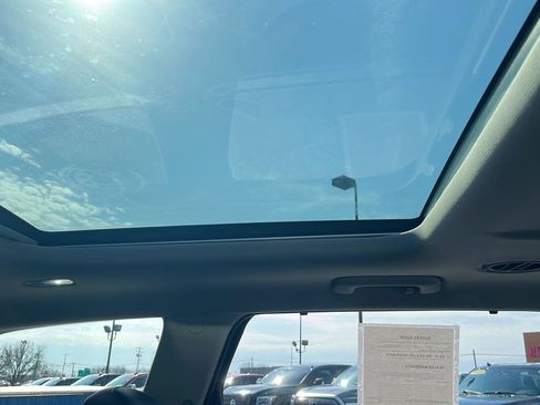 Used 2025 Kia Telluride SX image 27