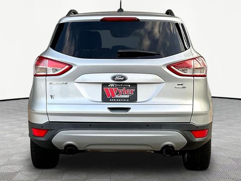 Used 2016 Ford Escape SE w/ Equipment Group 201A AWD/4WD image 5