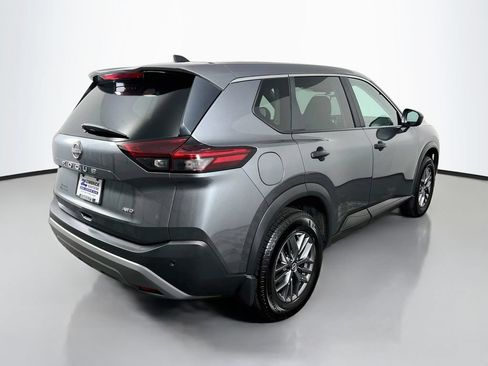 Used 2023 Nissan Rogue S AWD/4WD image 7