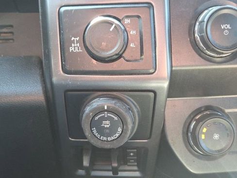 Used 2019 Ford F150 XLT w/ Equipment Group 302A Luxury image 31