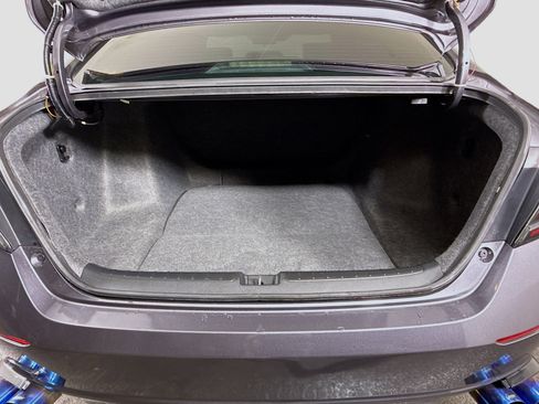 Used 2019 Honda Accord LX image 35