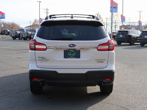 Used 2019 Subaru Ascent Limited w/ Popular Package #3 image 6