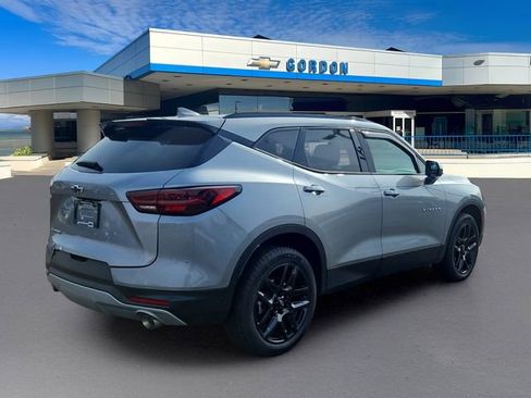 Used 2024 Chevrolet Blazer LT w/ Convenience Package image 8