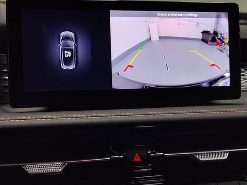 Used 2025 Alfa Romeo Tonale image 25