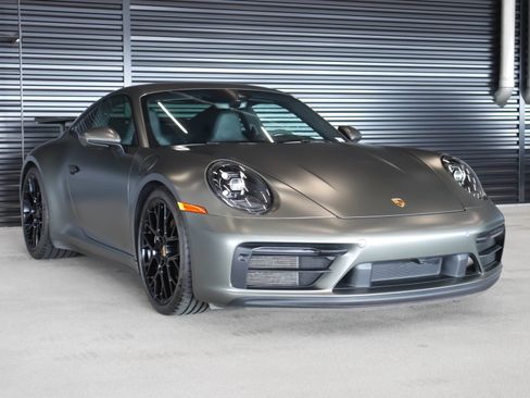 Certified 2024 Porsche 911 Carrera GTS image 7