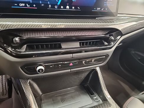 Used 2025 BMW M4 CS image 36