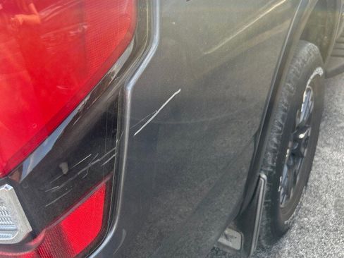 Used 2021 Nissan Titan PRO-4X w/ Pro-4x Utility Package image 10