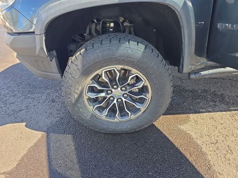 Used 2019 Chevrolet Colorado ZR2 AWD/4WD image 28