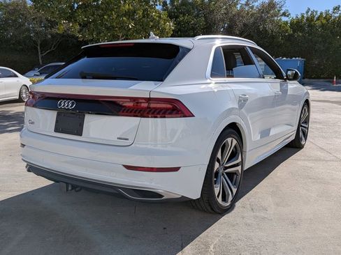 Used 2019 Audi Q8 Premium Plus w/ Premium Plus image 5