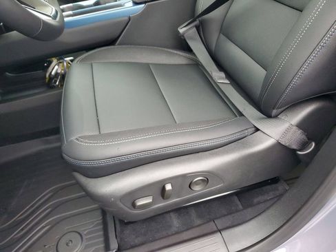 New 2026 Chevrolet Equinox EV LT FWD image 16