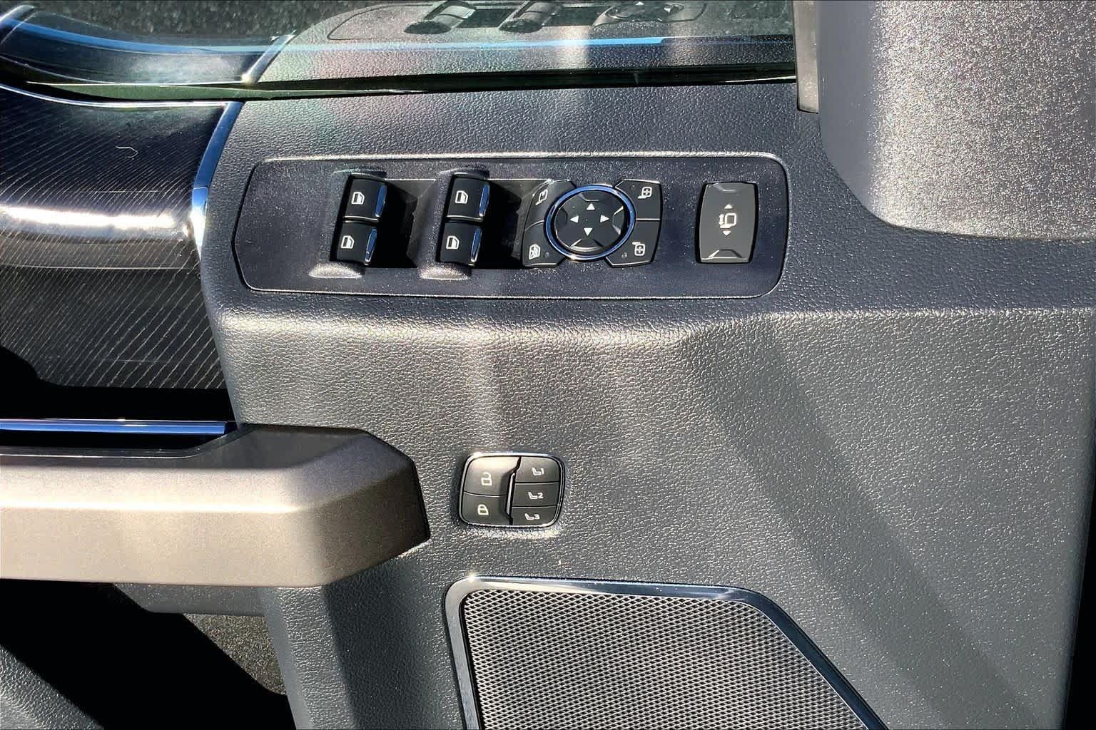 Used 2022 Ford F250 Platinum AWD/4WD image 33
