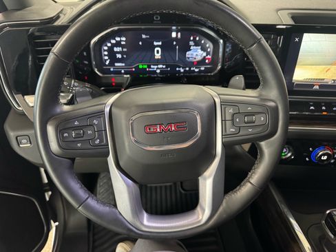 Used 2023 GMC Sierra 1500 Elevation AWD/4WD image 26