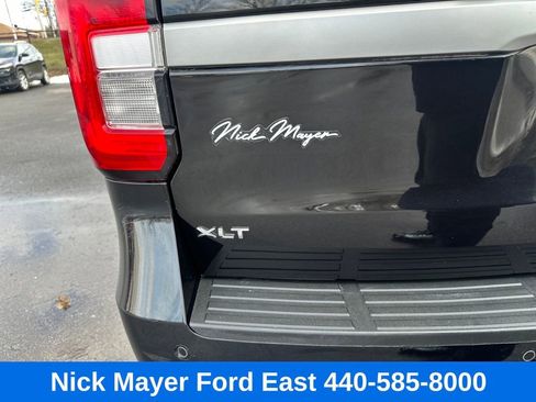 Used 2024 Ford Expedition XLT image 19