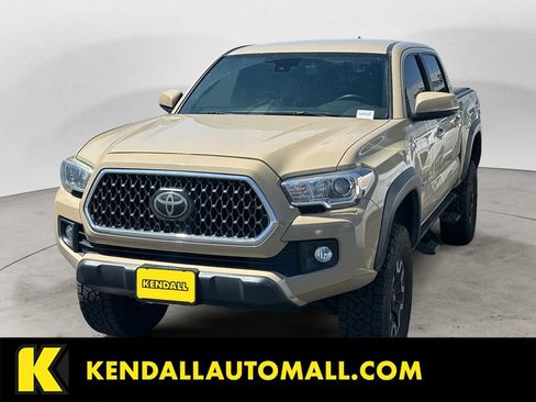 Used 2018 Toyota Tacoma TRD Off-Road AWD/4WD image 1
