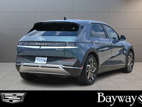 Used 2022 Hyundai Ioniq 5 SEL RWD image 6