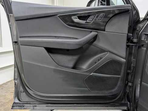 Used 2023 Audi Q7 2.0T Premium Plus w/ Premium Plus Package image 13