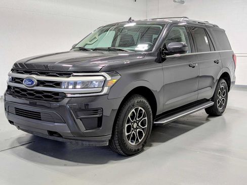 Certified 2023 Ford Expedition XLT AWD/4WD image 1