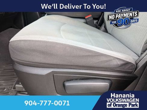 Used 2023 RAM 1500 Classic SLT w/ Electronics Group AWD/4WD image 20