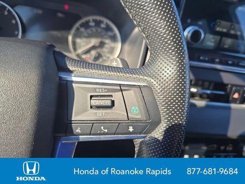 Used 2024 Mitsubishi Outlander SE FWD image 24