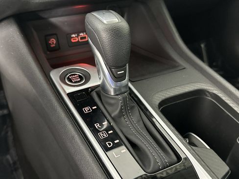 Certified 2024 Nissan Sentra SV FWD image 20