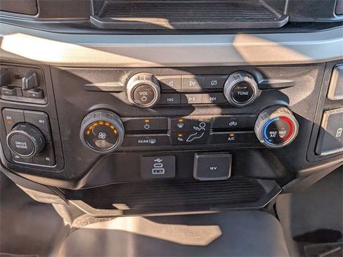 Used 2023 Ford F250 XL w/ STX Appearance Package image 23
