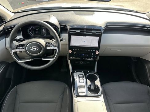 Used 2024 Hyundai Tucson SEL image 9