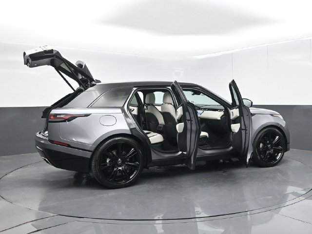 Used 2023 Land Rover Range Rover Velar R-Dynamic S AWD/4WD image 68