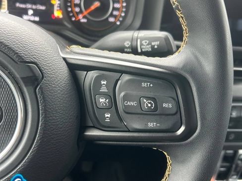 Used 2024 Jeep Wrangler Unlimited Sport AWD/4WD image 19