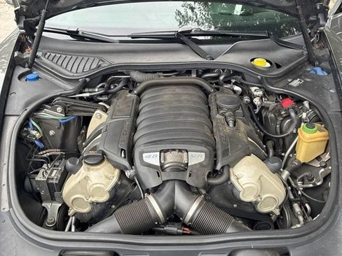 Used 2013 Porsche Panamera S RWD image 10