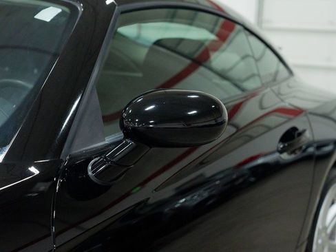 Used 2006 Chrysler Crossfire Coupe image 15