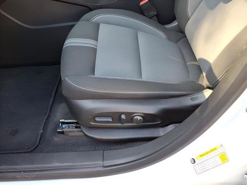 Used 2024 Chevrolet Blazer LT w/ Convenience Package image 10