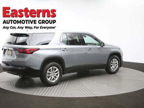 Used 2023 Chevrolet Traverse LS image 42