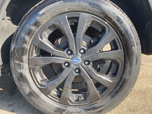 Used 2023 Subaru Forester Sport image 33