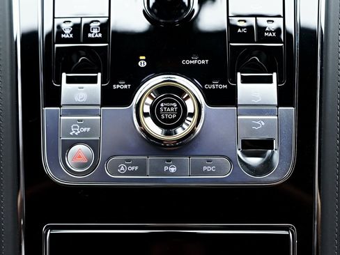 Used 2024 Bentley Continental GT image 69