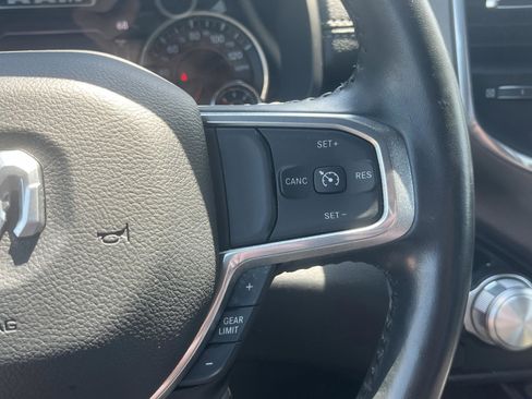 Used 2023 RAM 1500 Laramie AWD/4WD image 14