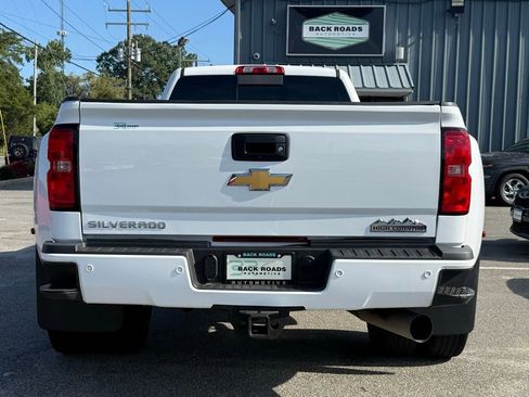 Used 2017 Chevrolet Silverado 3500 High Country w/ Duramax Plus Package image 7