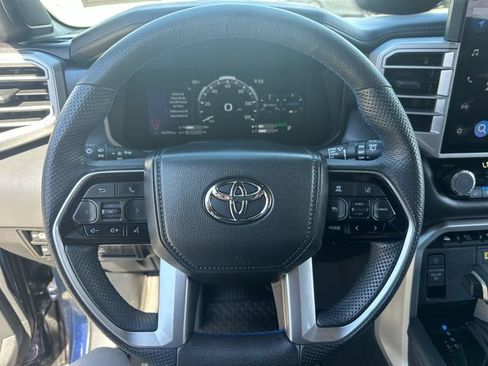 Certified 2024 Toyota Sequoia Platinum AWD/4WD image 12