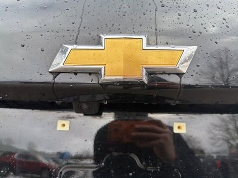 Used 2020 Chevrolet Equinox LT w/ Driver Convenience Package image 13