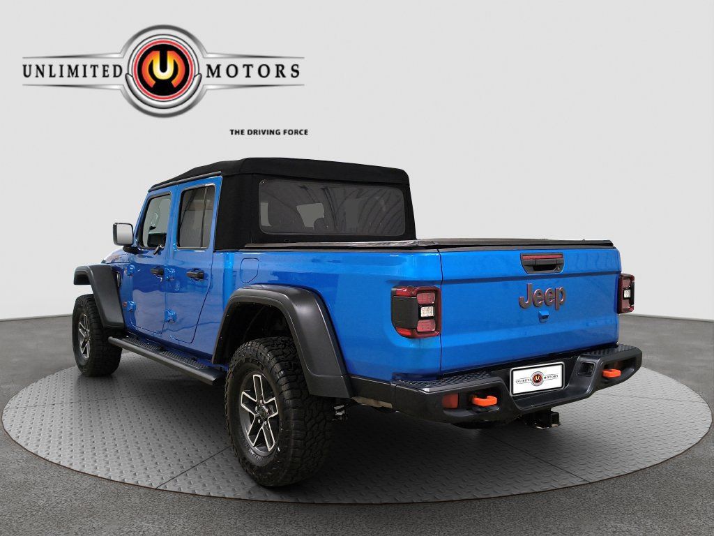 Used 2024 Jeep Gladiator Mojave w/ Technology Group AWD/4WD image 27