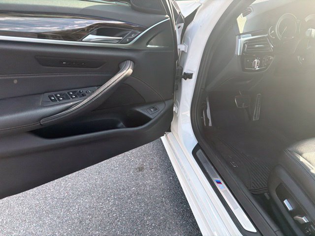 Used 2018 BMW 540i xDrive w/ M Sport Package AWD/4WD image 36