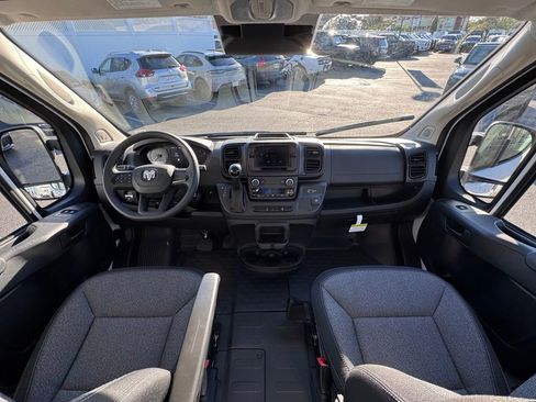 Used 2025 RAM ProMaster 3500 image 13