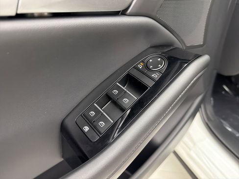 New 2026 MAZDA MAZDA3 2.5 S Preferred image 11