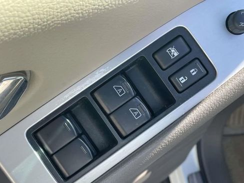 Used 2014 Nissan Murano SL w/ Navigation Package image 14