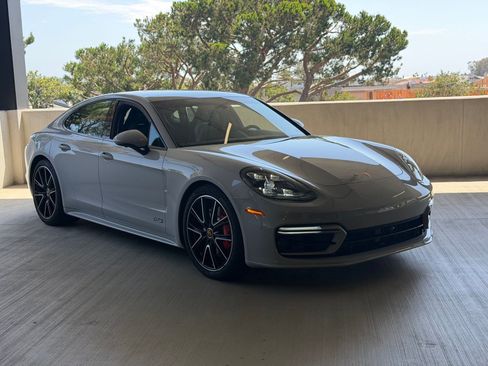 Certified 2023 Porsche Panamera GTS AWD/4WD image 6