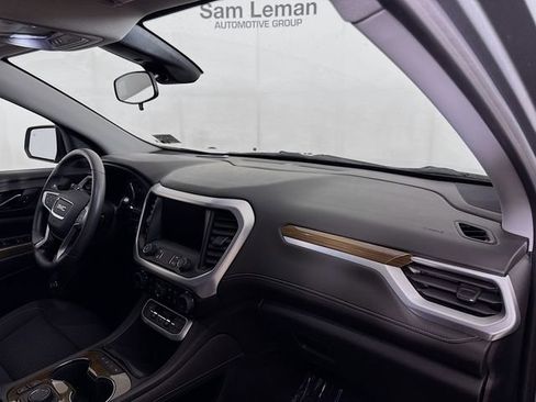 Used 2023 GMC Acadia SLE w/ Driver Convenience Package image 32