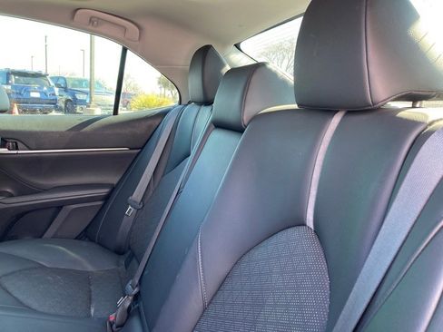 Used 2023 Toyota Camry XSE image 11