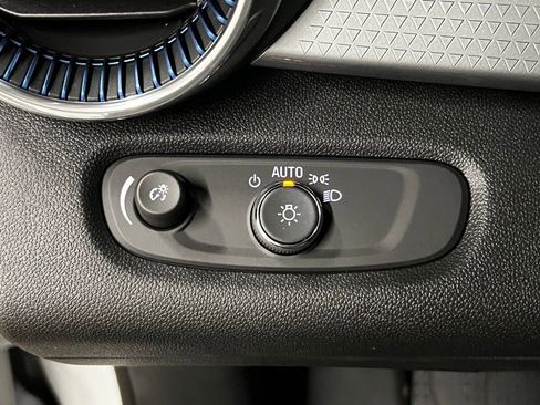 New 2026 Chevrolet Trax LT image 13